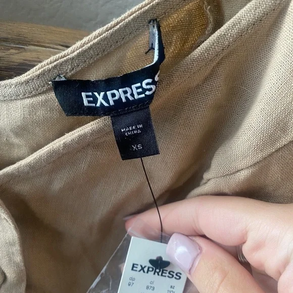 NWT - Express Beige Linen-Blend Off The Shoulder Tie Sleeve Shirt - Picture 7 of 7